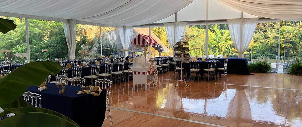 organiser son mariage sous une tente de réception